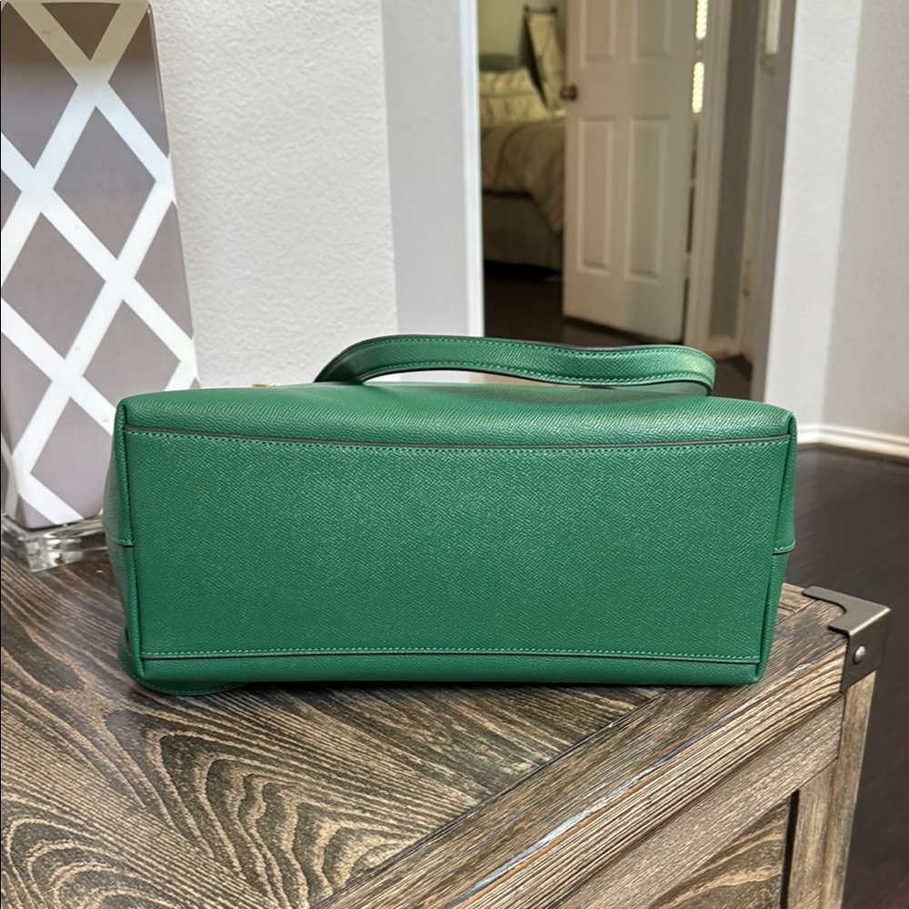 Coach Gallery Tote Green - Picture 8 of 12